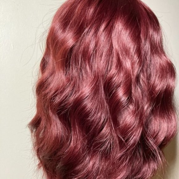 Bob Wig with Bangs - Picture 7 of 9